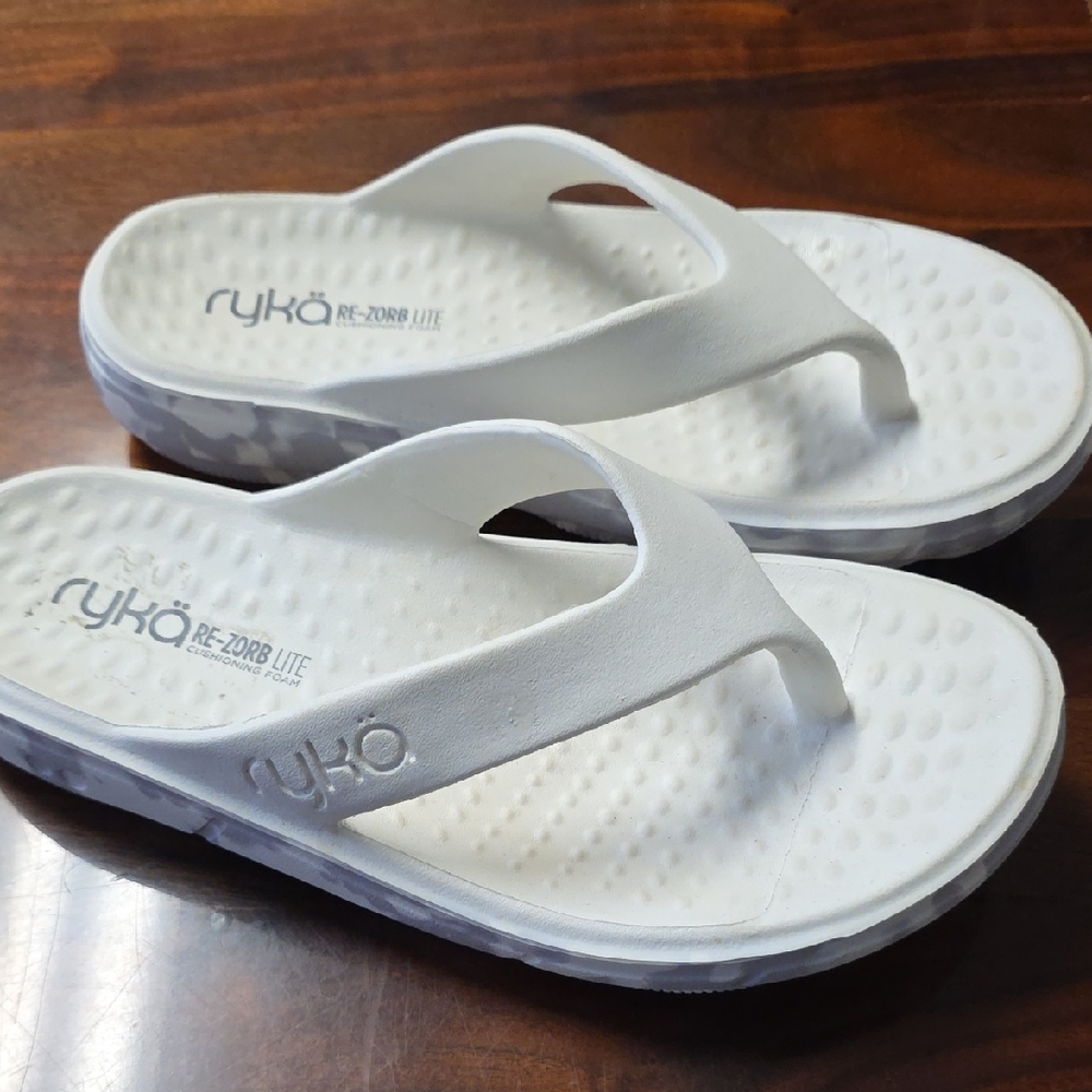 Ryka White Re-Zorb Lite Sandals